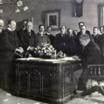 jules_cambon_signs_treaty_of_paris_1899