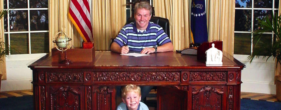 A Full-Size Oval Office Replica