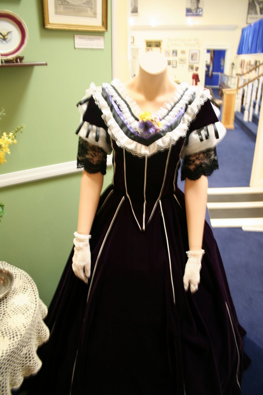 Mary Todd Lincoln Gown